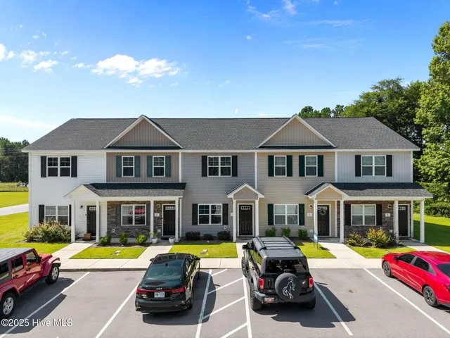 $213,500 | 5 Jaydn Drive West, Jacksonville, NC 28546