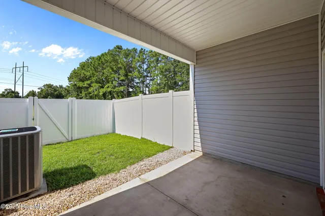 $213,500 | 5 Jaydn Drive West, Jacksonville, NC 28546