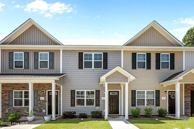 $213,500 | 5 Jaydn Drive West, Jacksonville, NC 28546