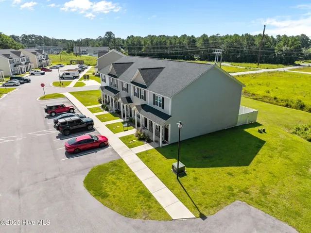 $213,500 | 5 Jaydn Drive West, Jacksonville, NC 28546