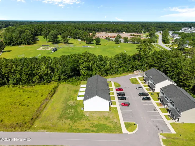 $213,500 | 5 Jaydn Drive West, Jacksonville, NC 28546