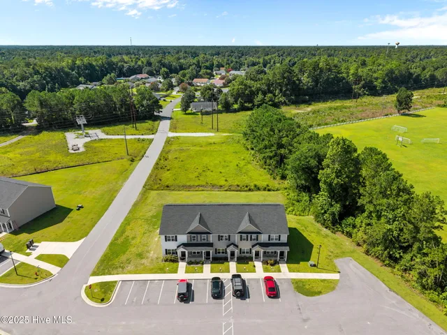 $213,500 | 5 Jaydn Drive West, Jacksonville, NC 28546