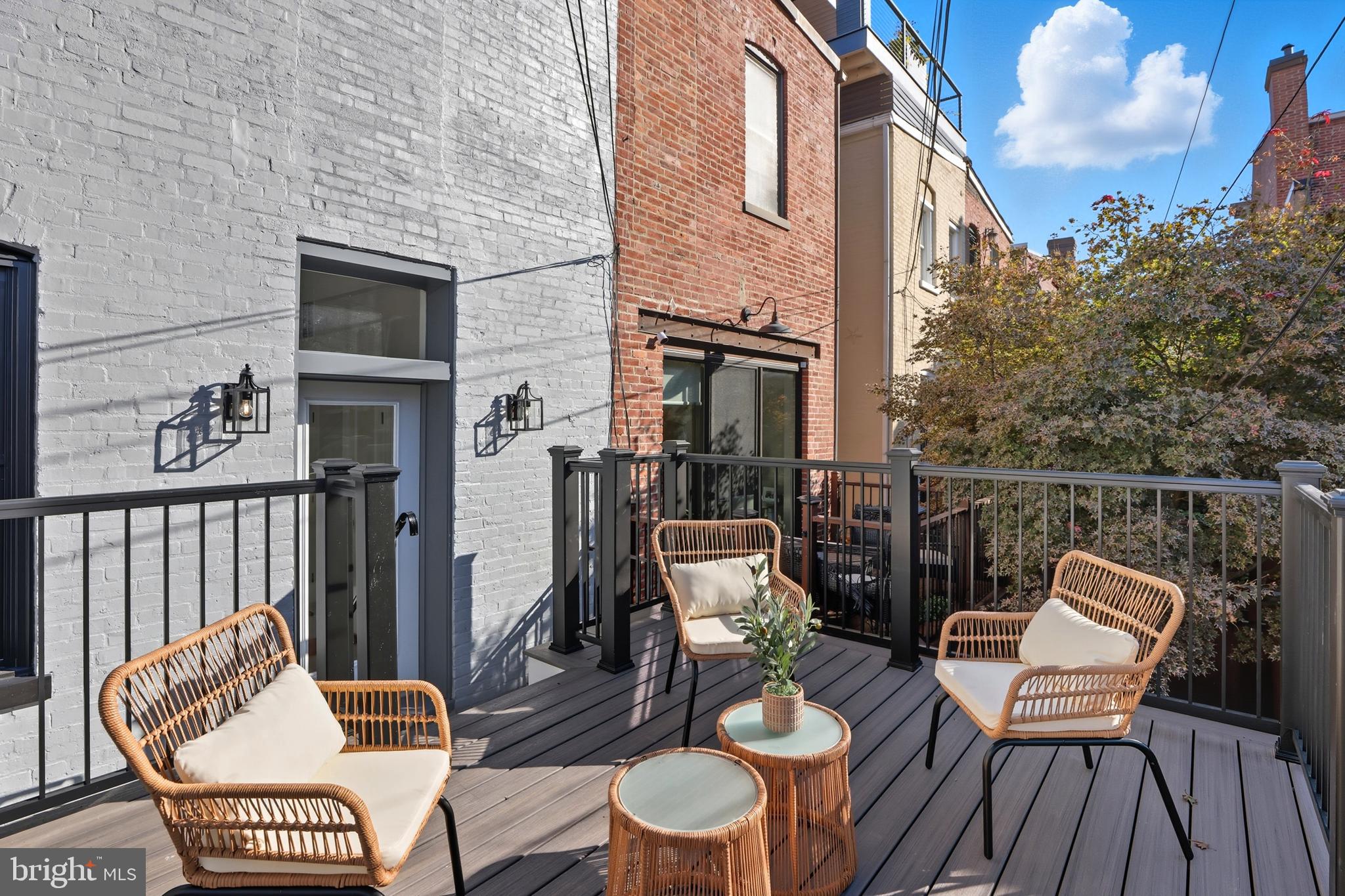 910 Westminster Street Northwest Washington, DC 20001 - Photo 22 of 66