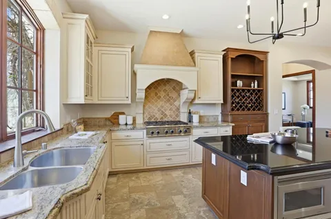 $3,275,000 | 2540 Marsha Way, San Jose, CA 95125