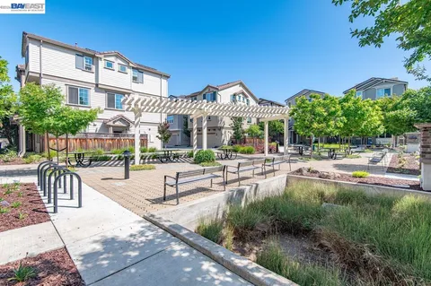 $949,000 | 63 Austin Avenue, Hayward, CA 94544