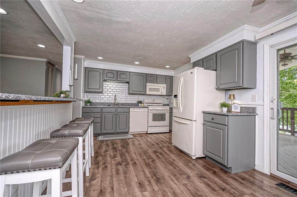 5033 Bocktown Road Aliquippa, PA 15001 - Photo 9 of 40