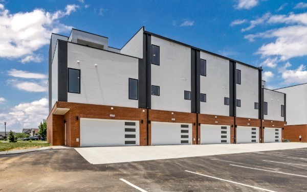 2373 Pea Ridge Road Clarksville, TN 37040 - Photo 18 of 18 a front view of a building with street