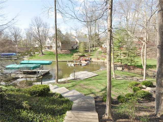 9670 Decatur Drive Indianapolis, IN 46256 - Photo 18 of 20 Gallery Image 18