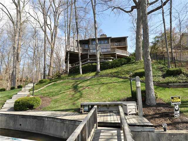 9670 Decatur Drive Indianapolis, IN 46256 - Photo 19 of 20 Gallery Image 19