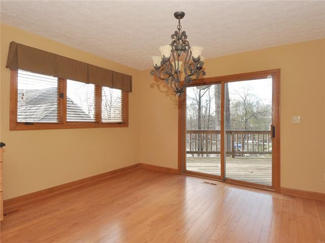 9670 Decatur Drive Indianapolis, IN 46256 - Photo 9 of 20 Gallery Image 9