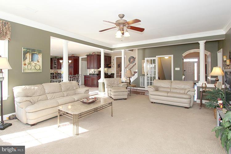 3512 Gregg Road Brookeville, MD 20833 - Photo 13 of 30 Family Room