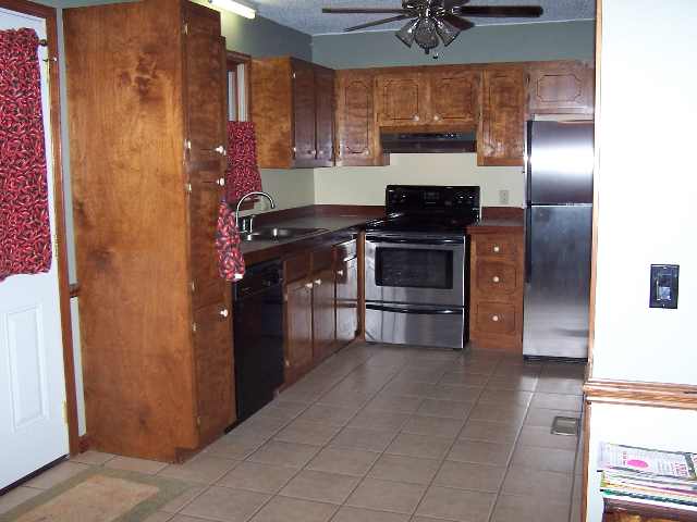 703 Elrod Road Piedmont, SC 29673 - Photo 4 of 6 Gallery Image 4