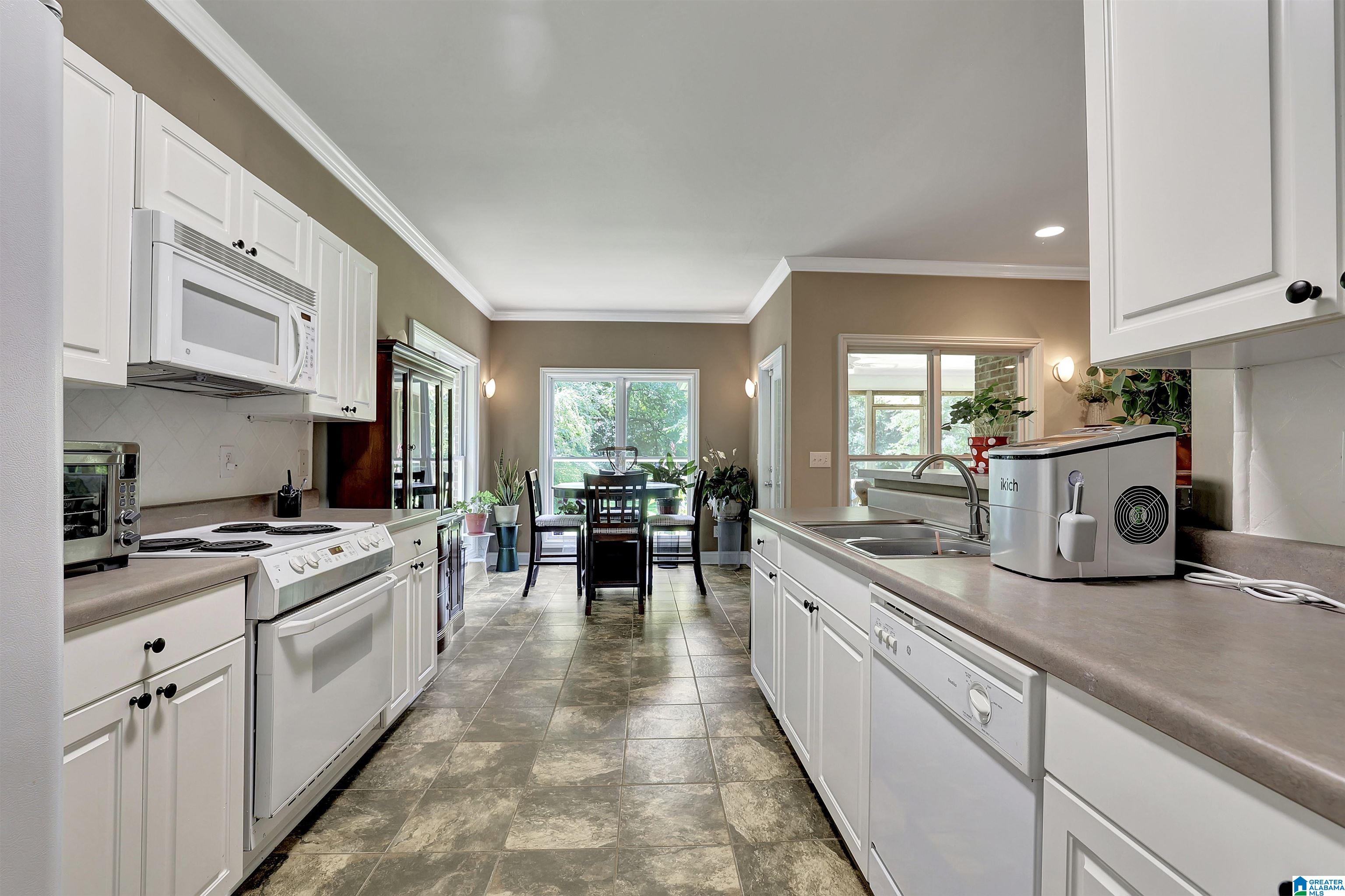 2982 Browning Road Bessemer, AL 35022 - Photo 14 of 31 Gallery Image 14