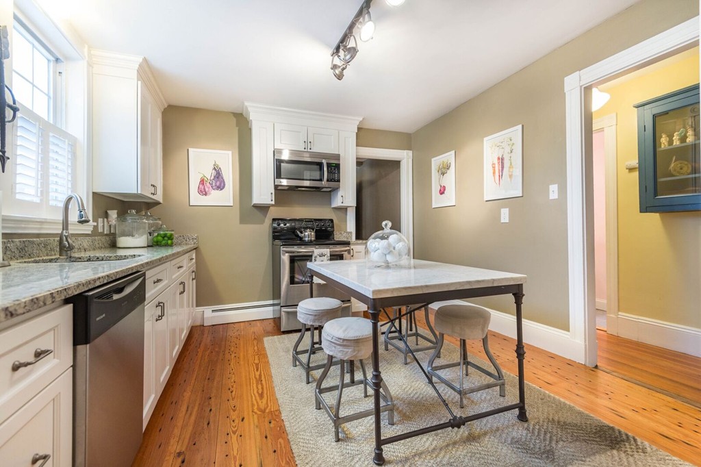 2 Naples Road, Unit 3 Salem, MA 01970 - Photo 4 of 22 Gallery Image 4