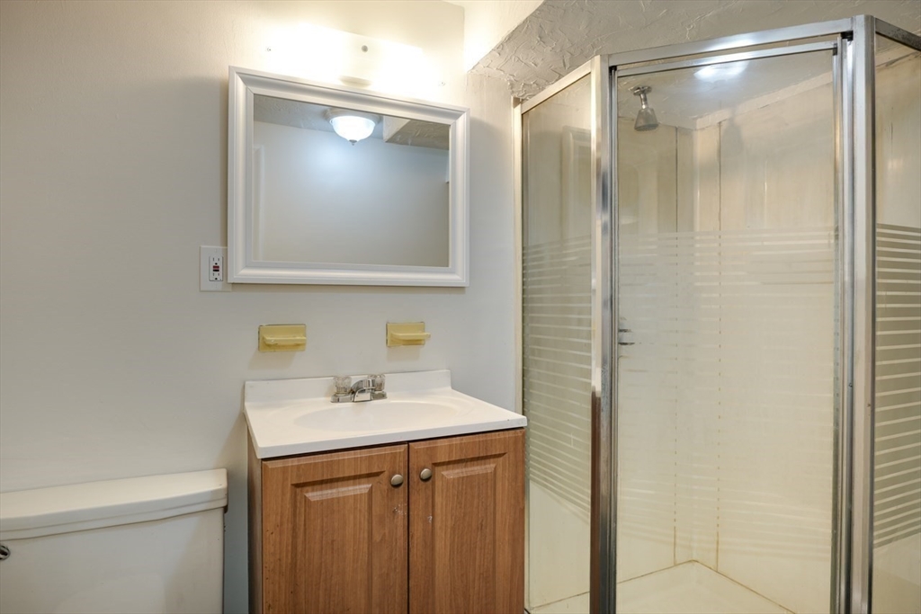 56 Oakvale Road Framingham, MA 01701 - Photo 28 of 34 Gallery Image 28