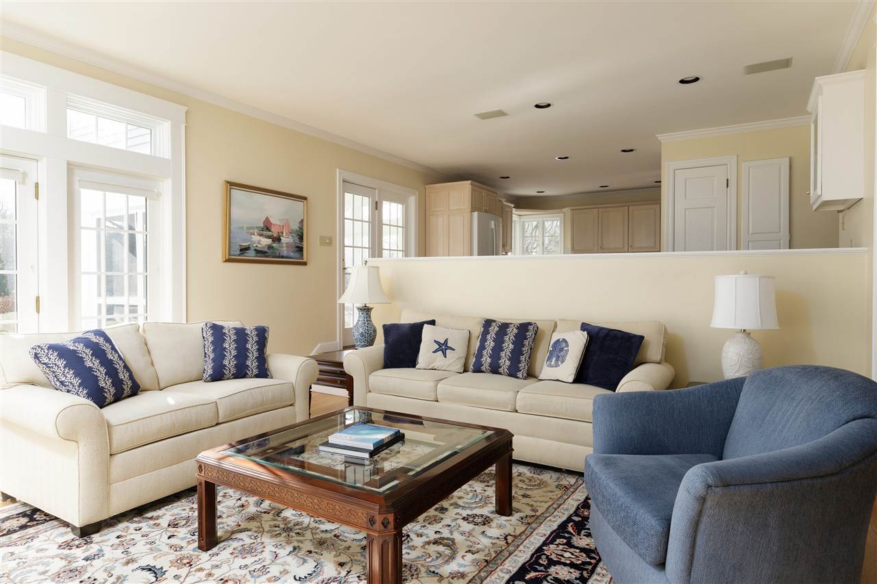 22 Sea Road Rye, NH 03871 - Photo 11 of 40