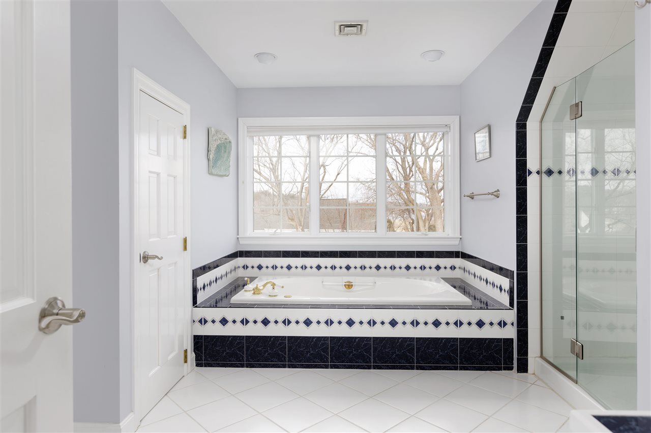 22 Sea Road Rye, NH 03871 - Photo 34 of 40