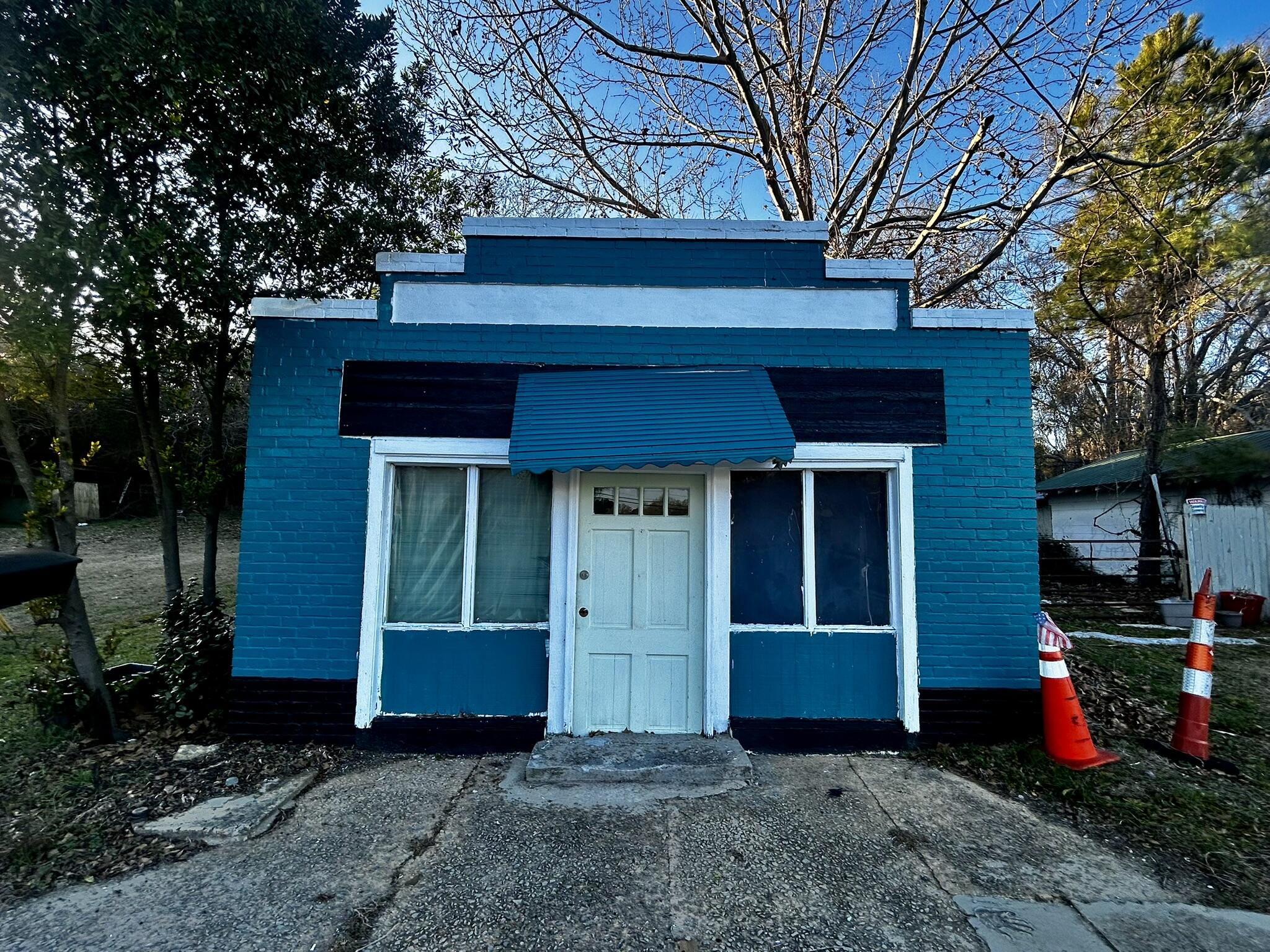 504 F R Huff Drive St. Matthews, SC 29135 - Photo 5 of 17 IMG_6561