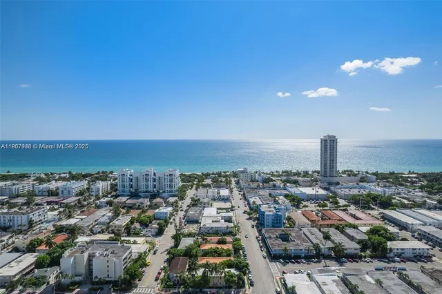 $2,000 | 421 75th Street, Unit 3, Miami Beach, FL 33141