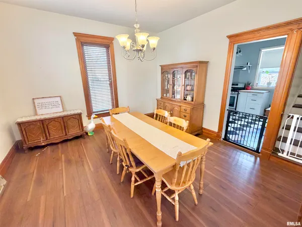 $119,900 | 1416 North Kellogg Street, Galesburg, IL 61401