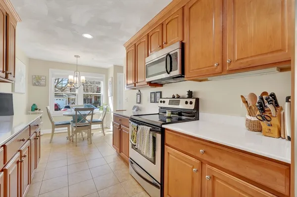 $699,900 | 102 Central Street, Unit 5A, Saugus, MA 01906