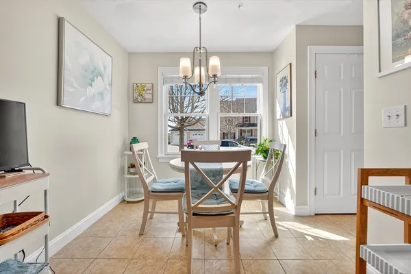 $699,900 | 102 Central Street, Unit 5A, Saugus, MA 01906