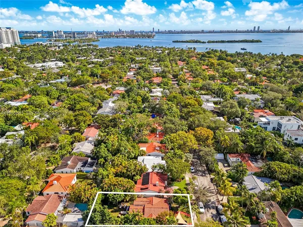 $1,324,999 | 717 Northeast 73rd Street, Miami, FL 33138