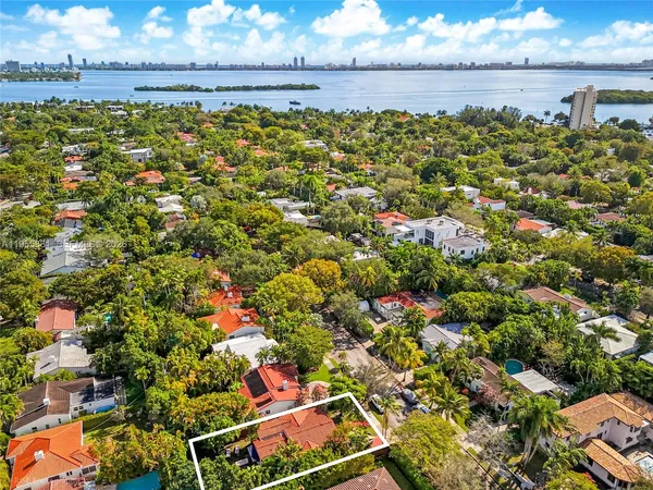 $1,324,999 | 717 Northeast 73rd Street, Miami, FL 33138
