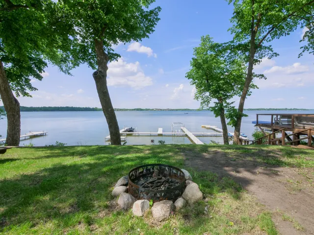 $250,000 | 1321 South Darling Drive Northwest, Alexandria, MN 56308