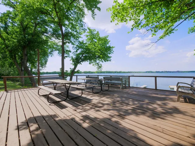 $250,000 | 1321 South Darling Drive Northwest, Alexandria, MN 56308