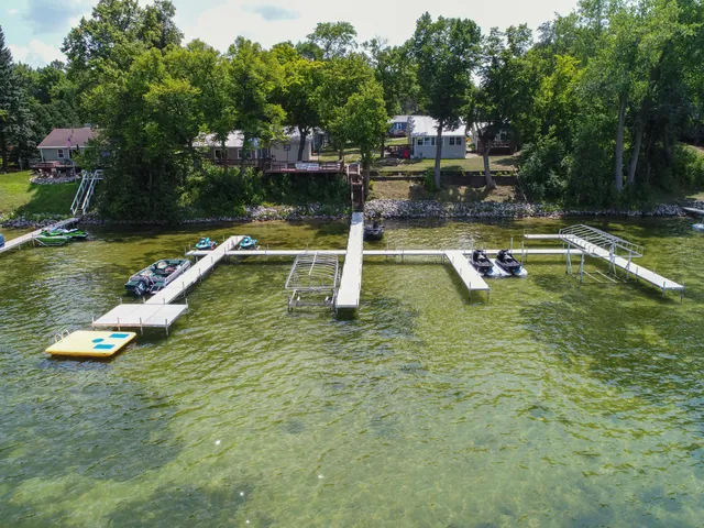 $250,000 | 1321 South Darling Drive Northwest, Alexandria, MN 56308