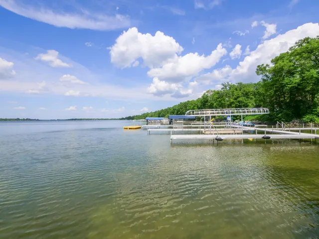 $250,000 | 1321 South Darling Drive Northwest, Alexandria, MN 56308