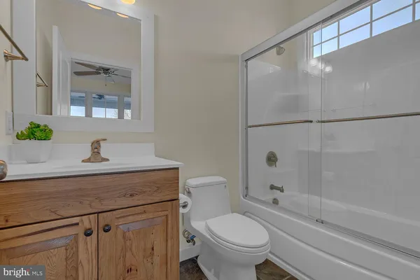 $949,000 | 1469 Cowart Road, Lottsburg, VA 22511