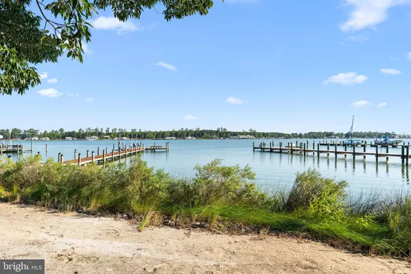 $949,000 | 1469 Cowart Road, Lottsburg, VA 22511