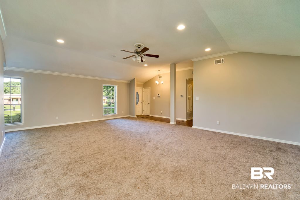 3260 Graham Road North Mobile, AL 36618 - Photo 5 of 21