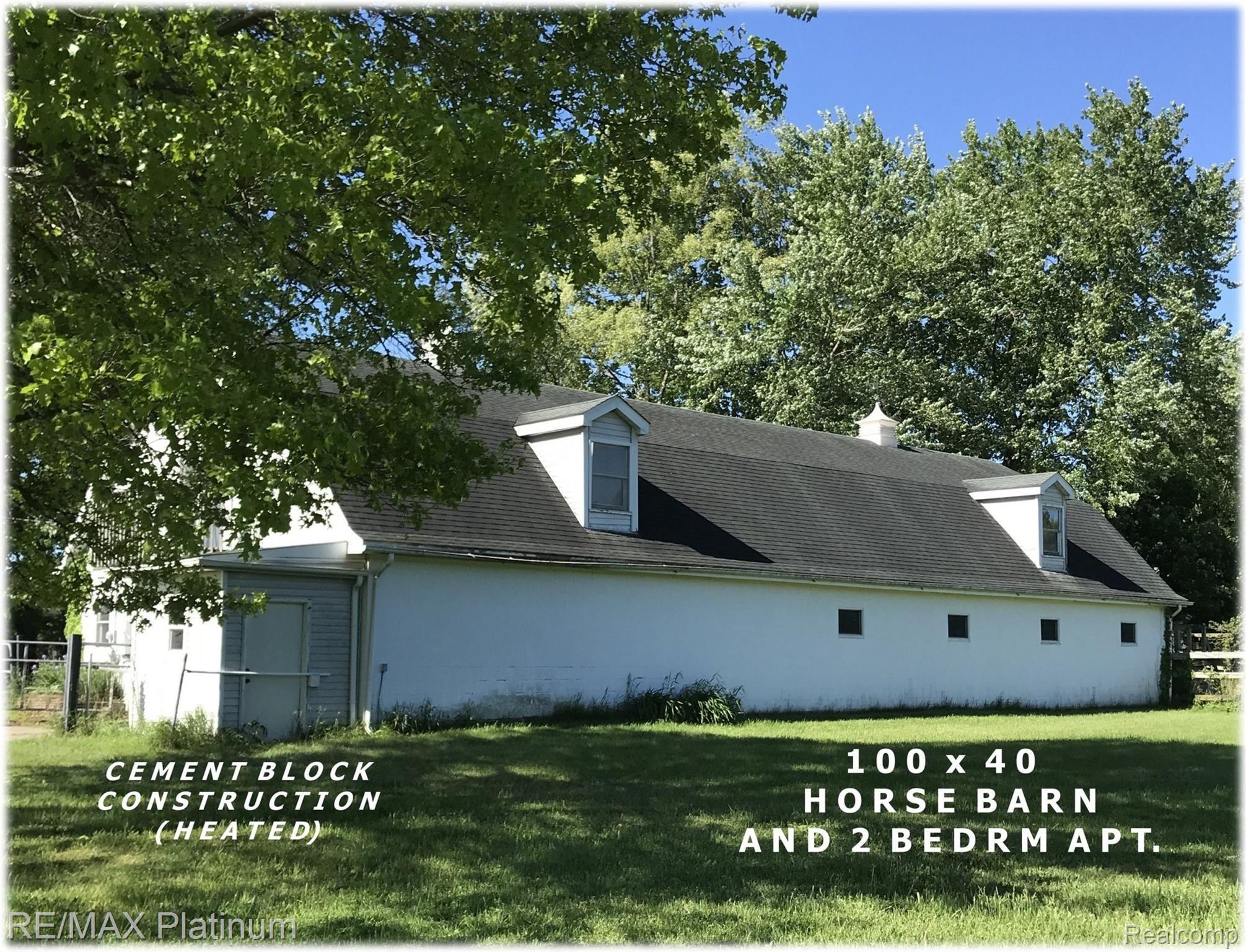 5252 Norton Road Howell, MI 48843 - Photo 2 of 35 HORSE BARN.jpg