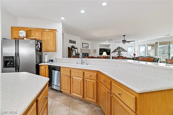 $469,900 | 3505 Cottage Meadow Way, Laughlin, NV 89029
