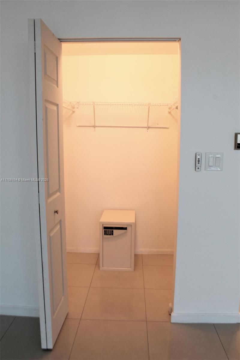 2889 McFarlane Road, Unit 1511 Miami, FL 33133 - Photo 15 of 33 Bedroom Closet