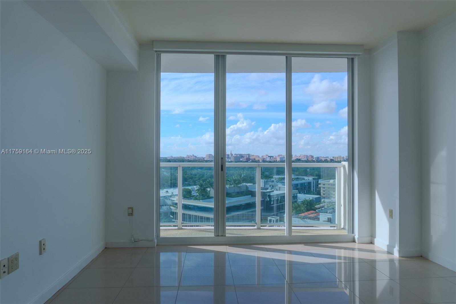 2889 McFarlane Road, Unit 1511 Miami, FL 33133 - Photo 4 of 33 Gallery Image 4