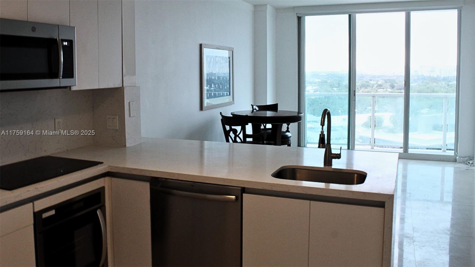 2889 McFarlane Road, Unit 1511 Miami, FL 33133 - Photo 10 of 33 Gallery Image 10