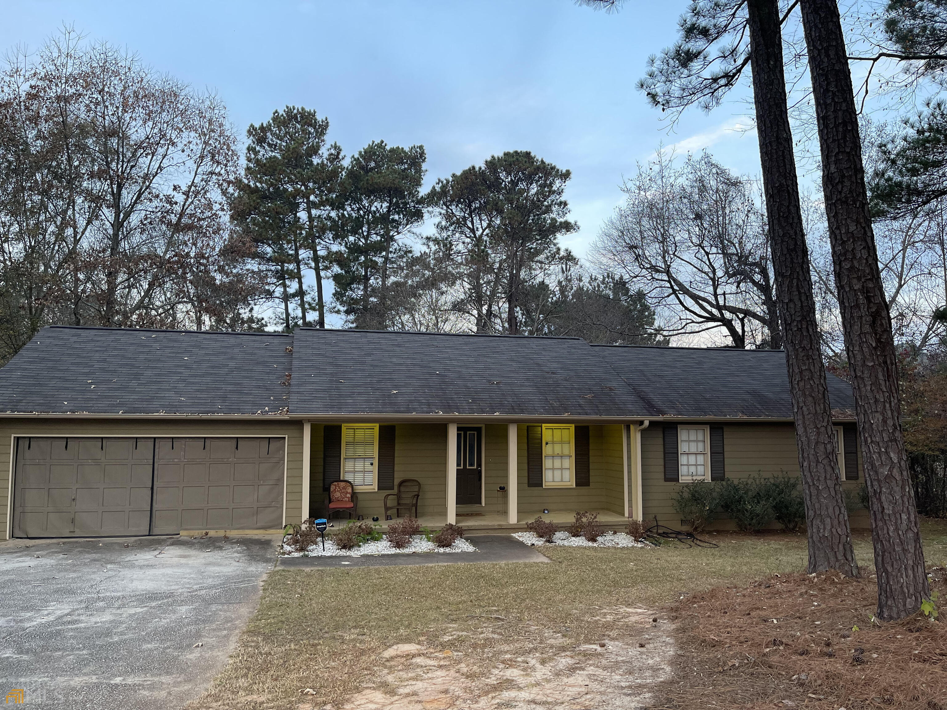 800 McCullough Road Stockbridge, GA 30281 - Photo 1 of 1 a front view of a house having yard