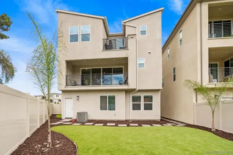 $1,695,000 | 12112 Carter Lane, San Diego, CA 92128