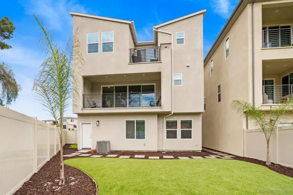 $1,695,000 | 12112 Carter Lane, San Diego, CA 92128