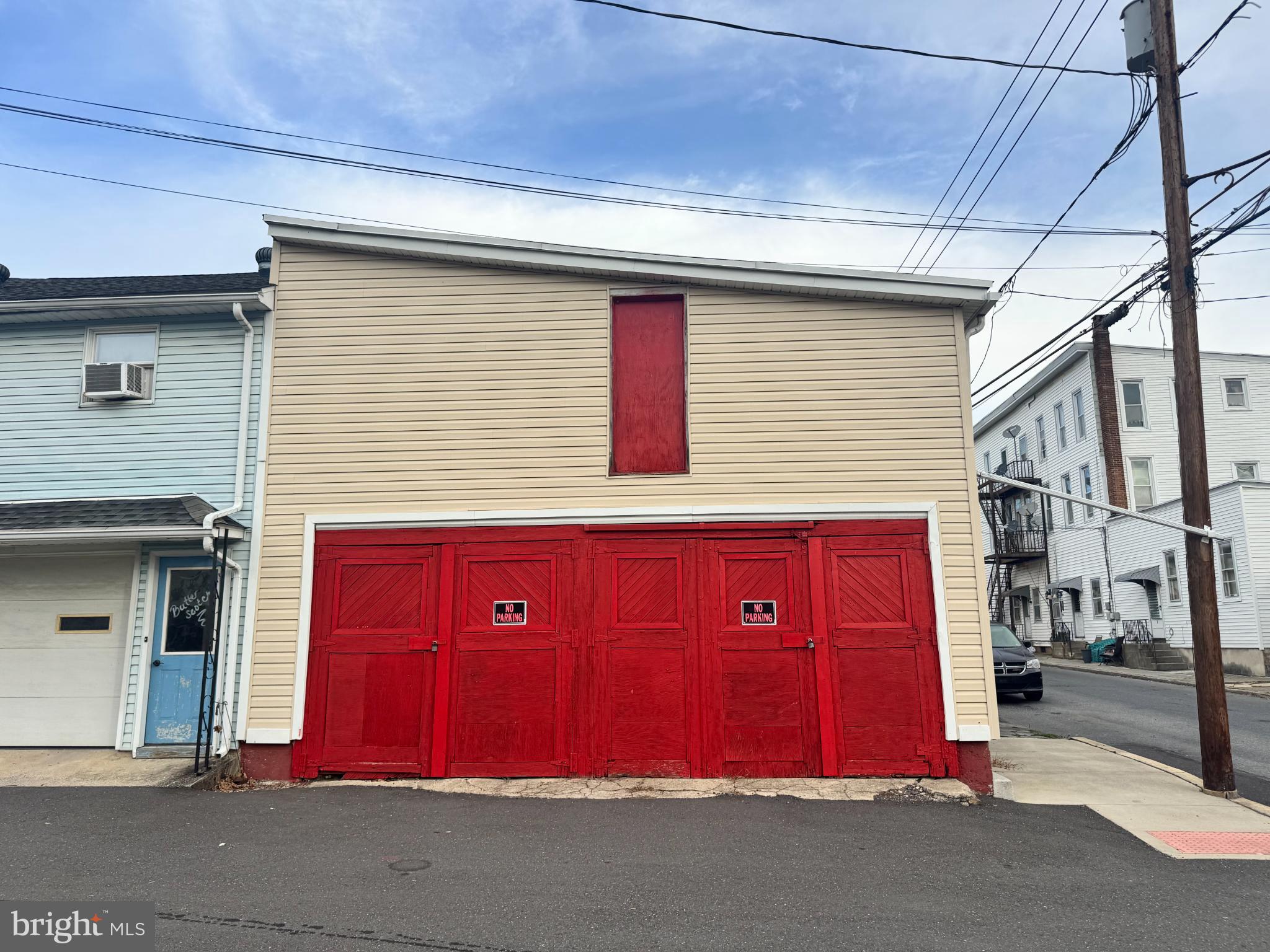 101 West Main Street Tremont, PA 17981 - Photo 6 of 9