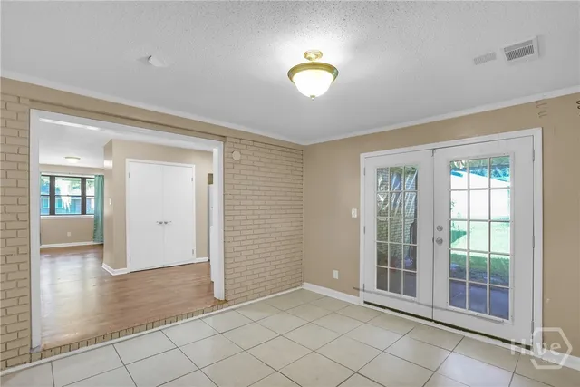 $2,400 | 2222 Bacon Park Drive, Savannah, GA 31406