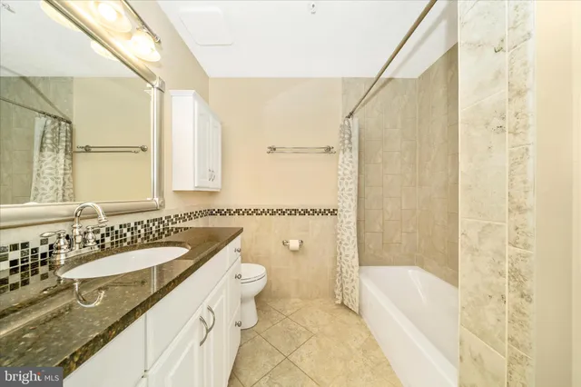 $425,000 | 5440 Lyndale Way, Frederick, MD 21703