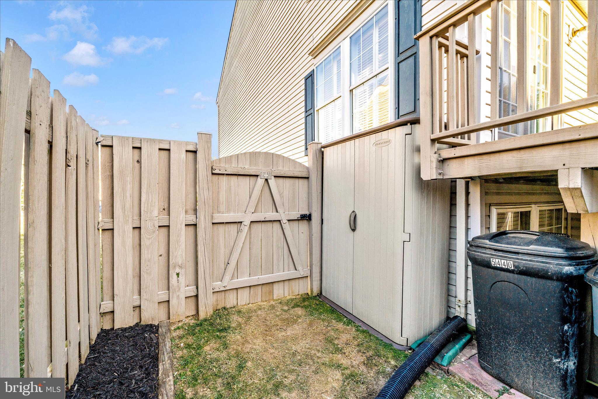 5440 Lyndale Way Frederick, MD 21703 - Photo 39 of 47 Exterior Back