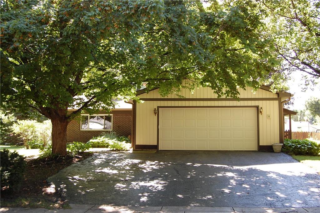 282 Lansdowne Road Indianapolis, IN 46234 - Photo 1 of 27