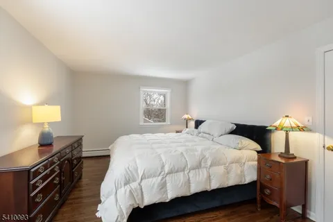 $750,000 | 5 Cherry Street, Morris Plains, NJ 07950