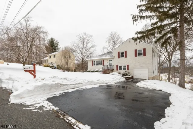 $750,000 | 5 Cherry Street, Morris Plains, NJ 07950